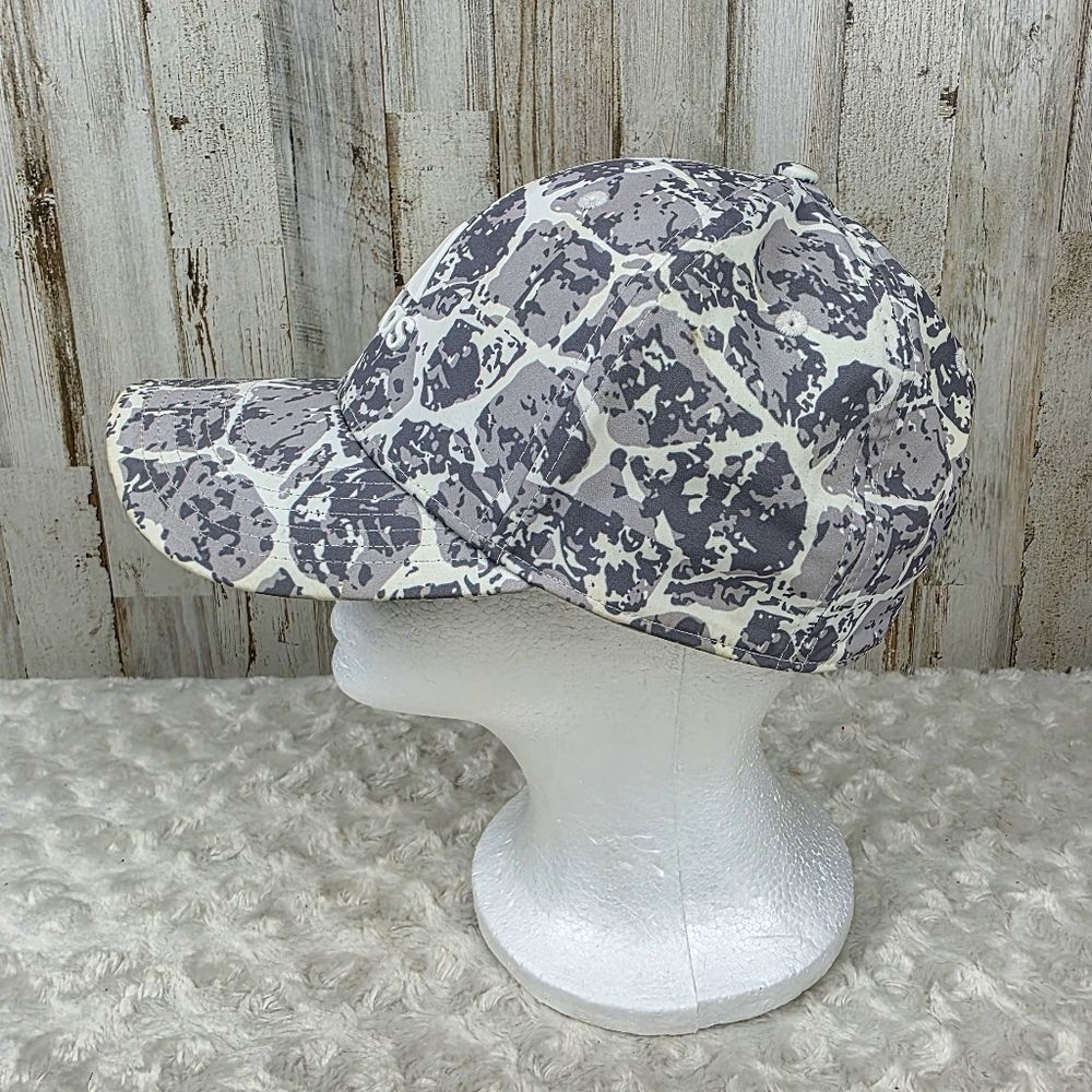 adidas Grey and White Camouflage Baseball Cap - Picture 4 of 8